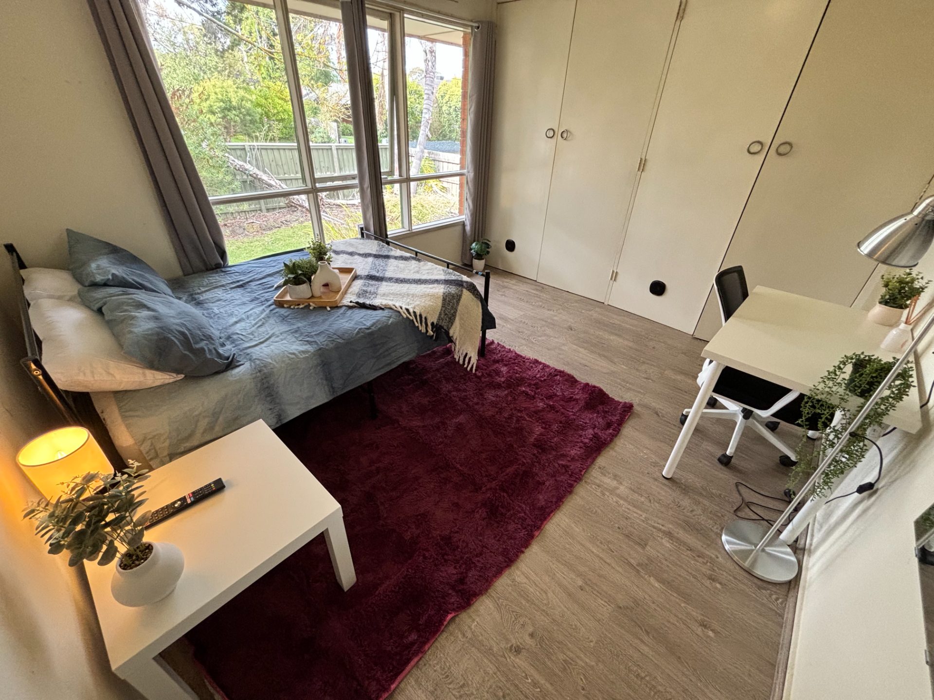 9 rooms in a share house, Mount Waverley, VIC