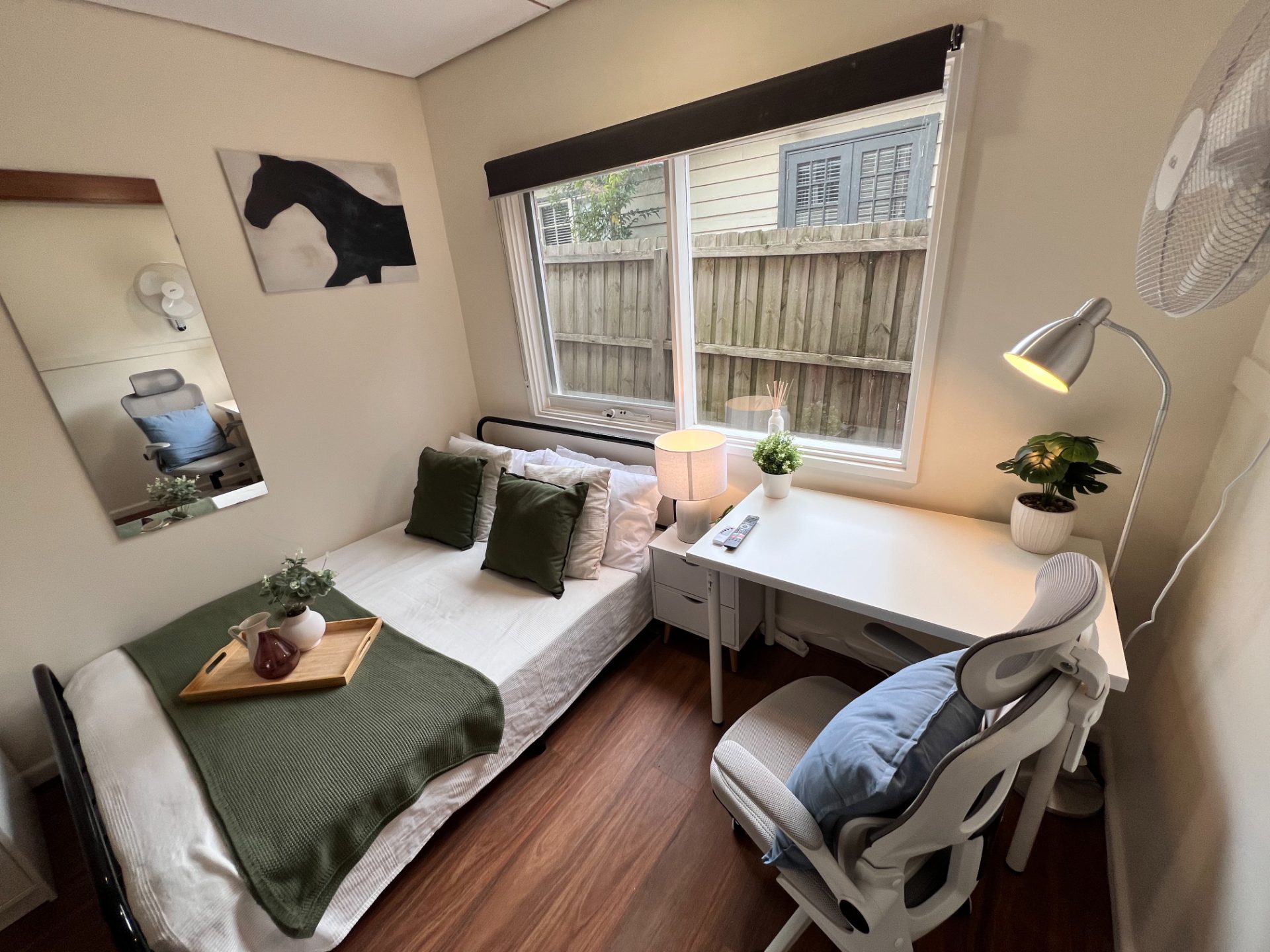 9 rooms in a share house, Burwood, VIC