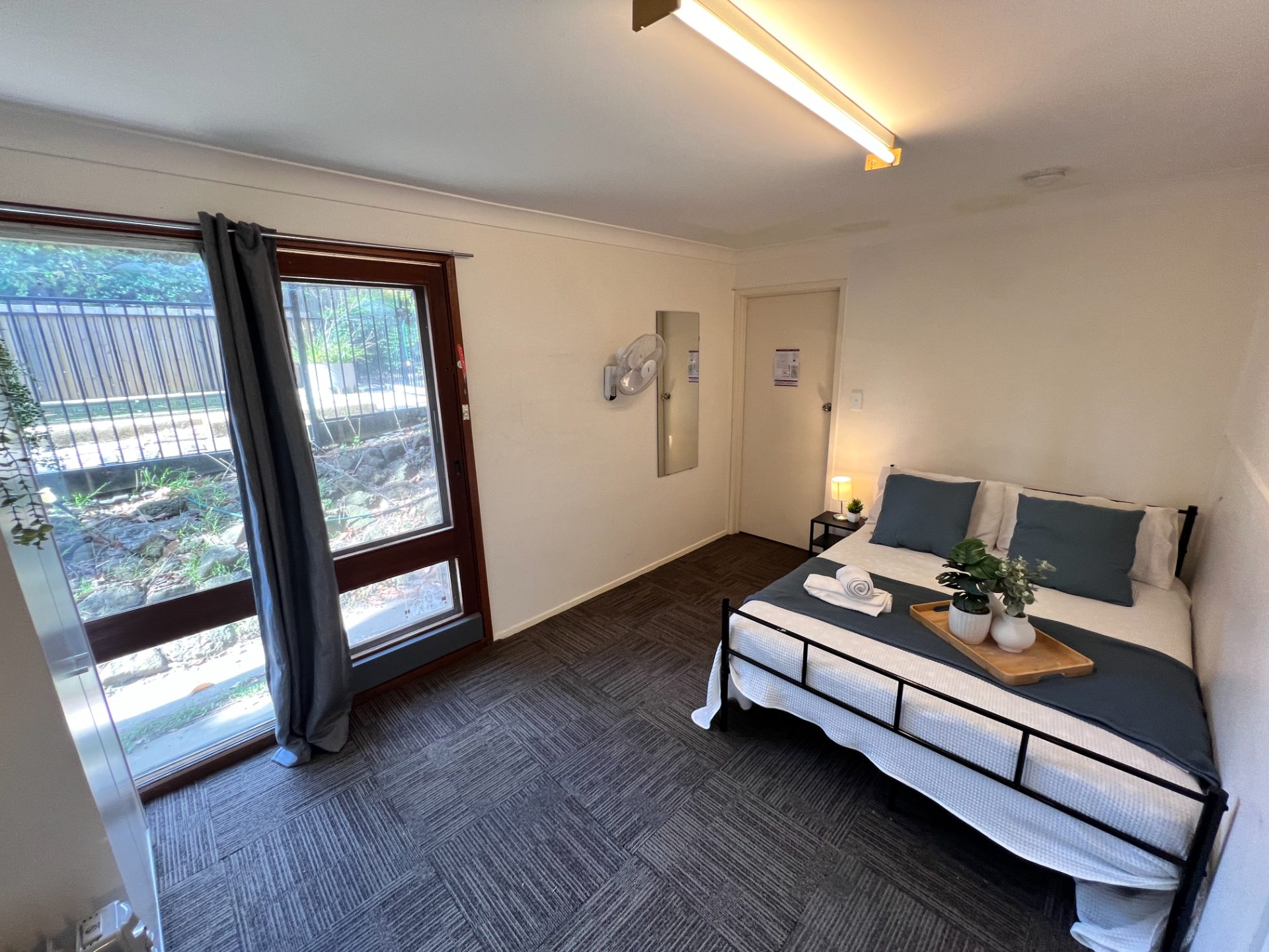 9 rooms in a share house, Mount Waverley, VIC