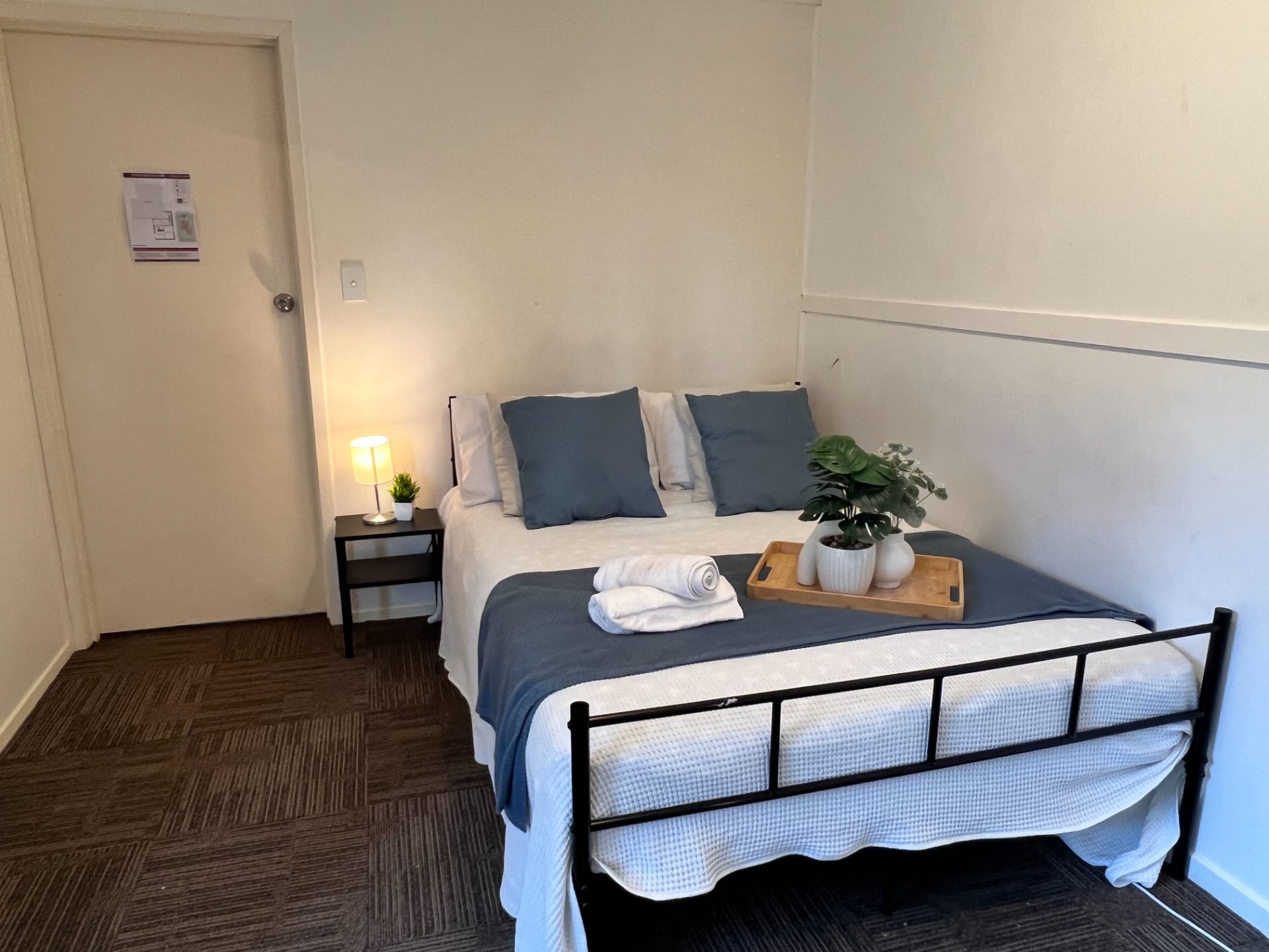 9 rooms in a share house, Mount Waverley, VIC