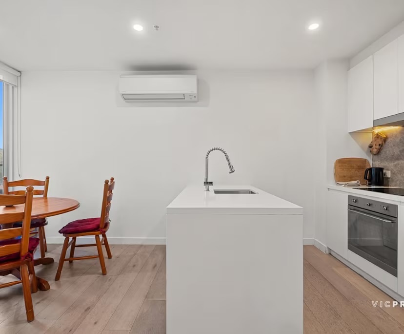 2 rooms in a share house, North Melbourne, VIC