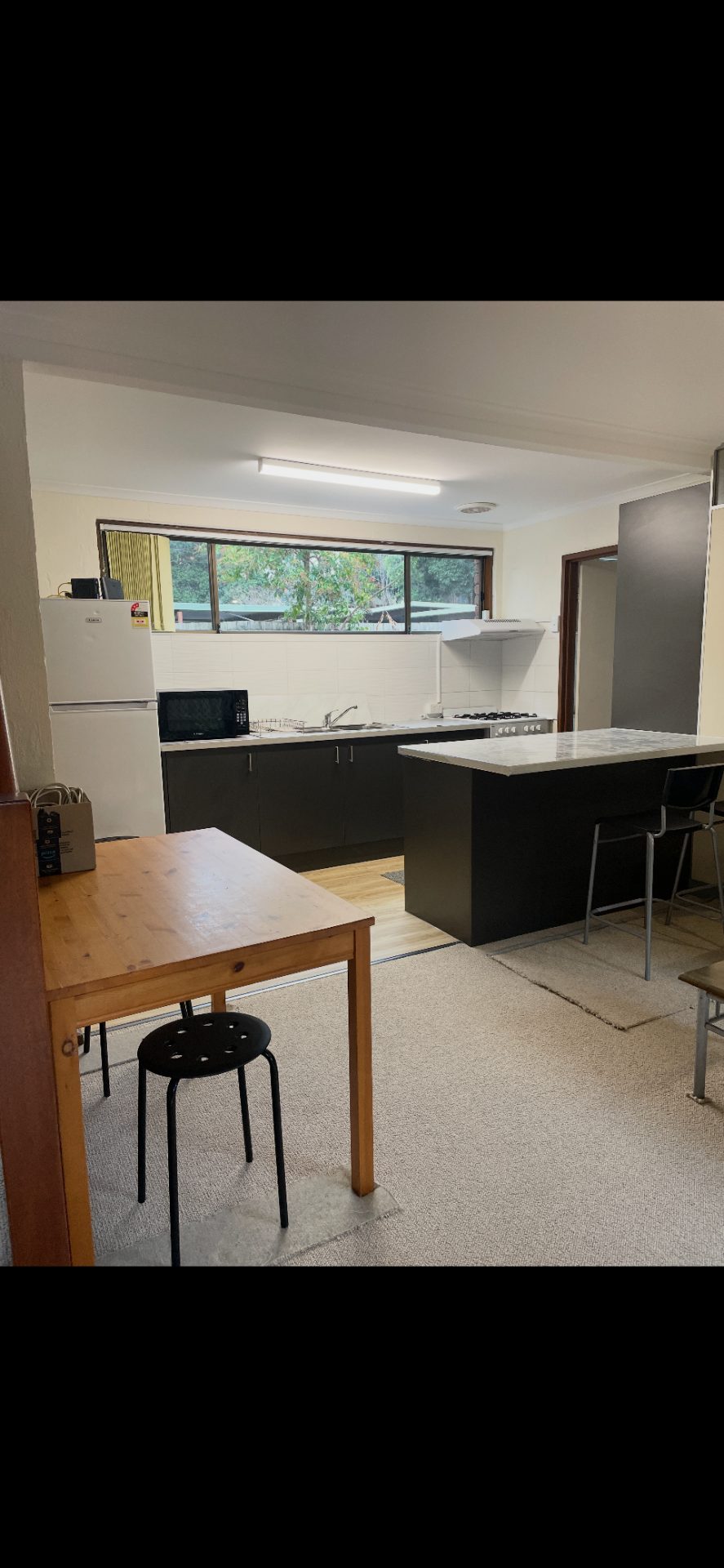 3 rooms in a share house, Box Hill, VIC