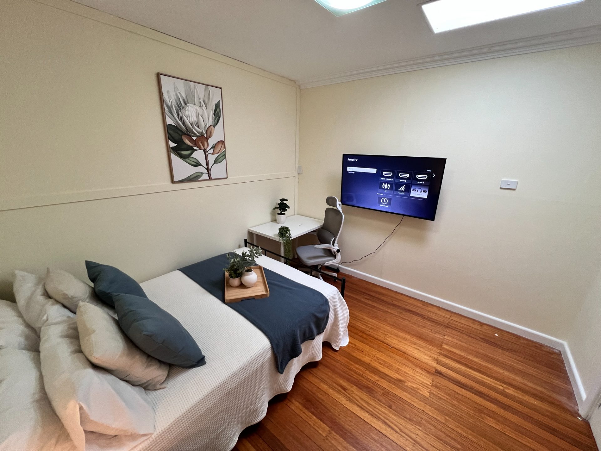 1 room available in a share house, Burwood East, VIC