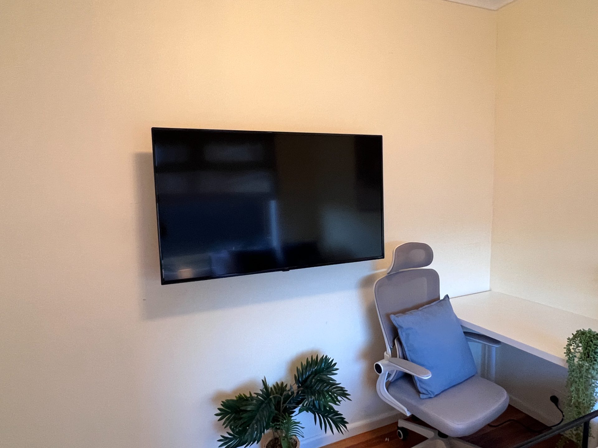 1 room available in a share house, Burwood East, VIC