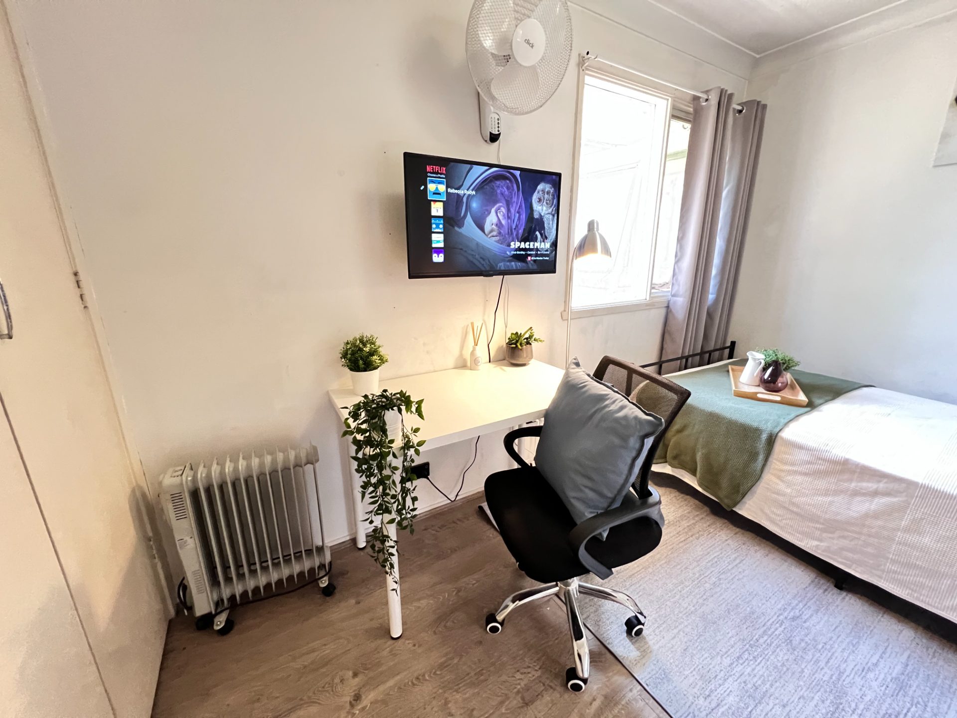 1 room available in a share house, Mount Waverley, VIC