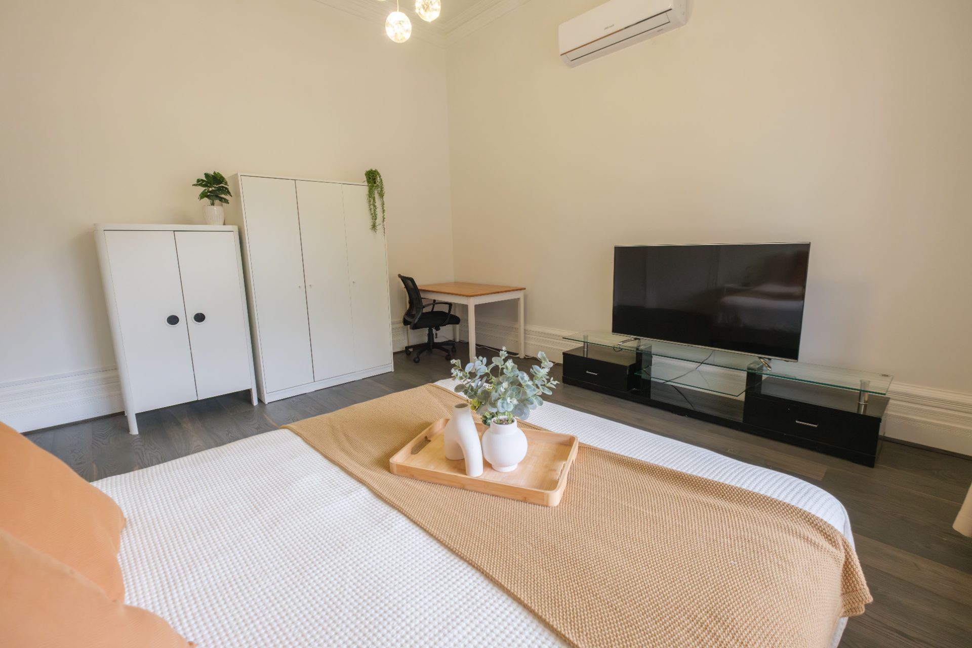 1 room available in a share house, Armadale, VIC