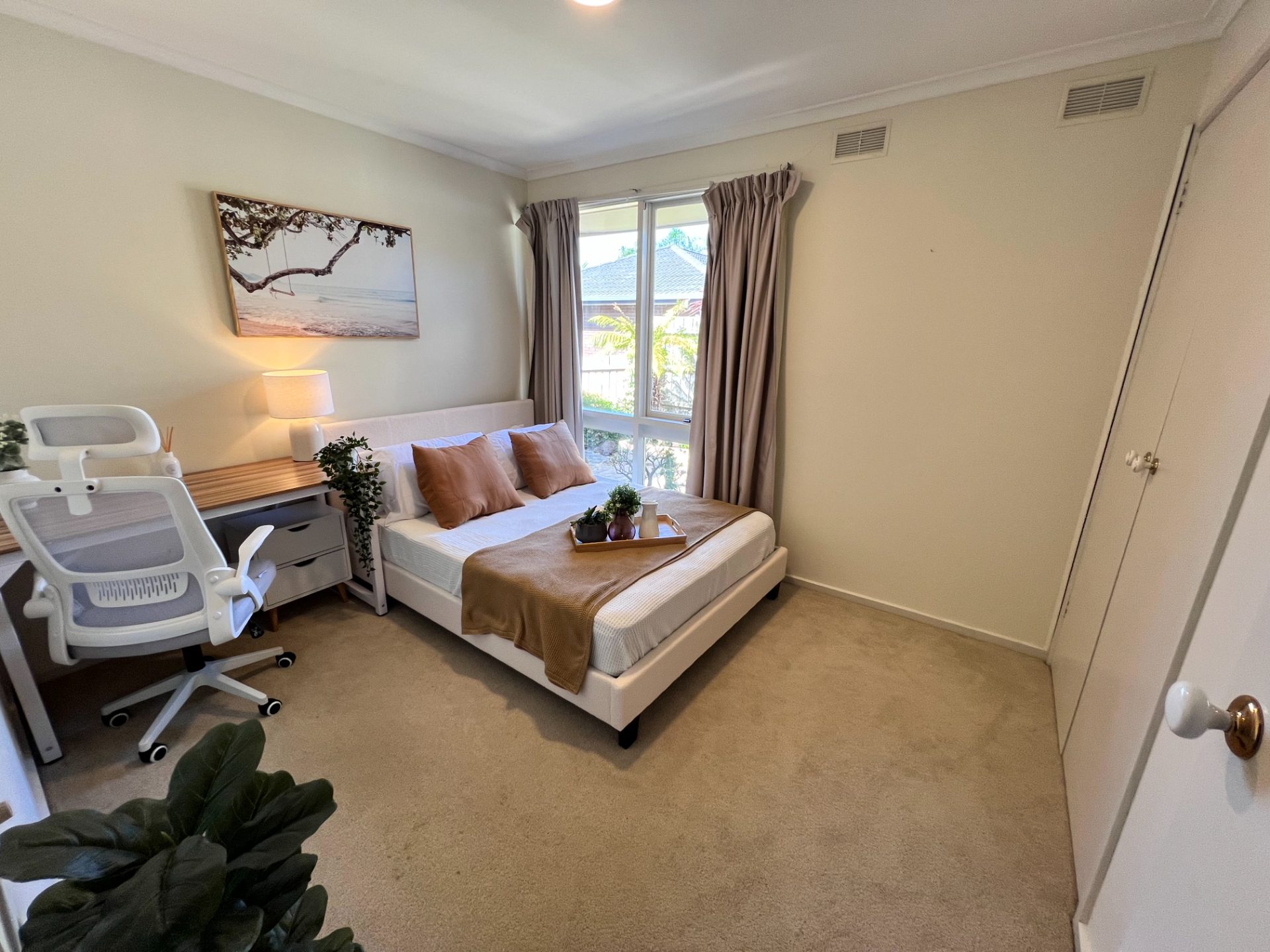 1 room available in a share house, Glen Waverley, VIC