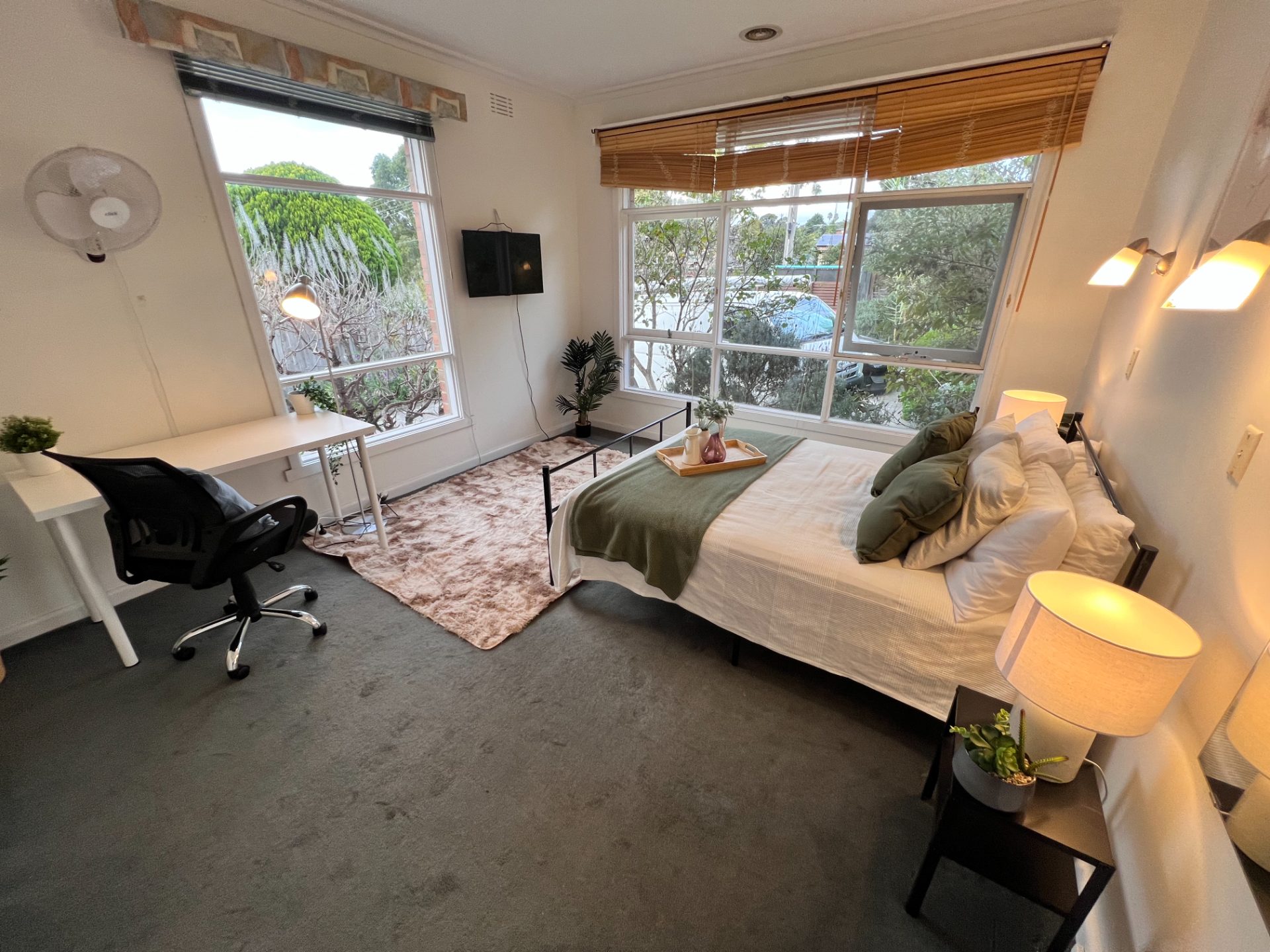 1 room available in a share house, Mount Waverley, VIC
