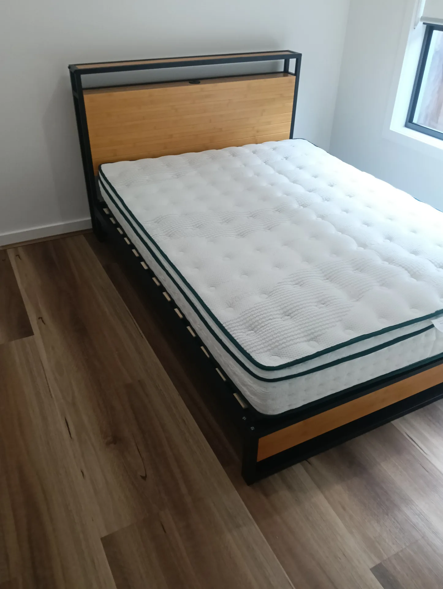 2 rooms available in a share house, Clyde North, VIC