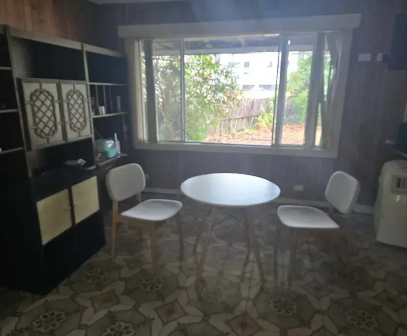1 room available in a share house, Heidelberg West, VIC