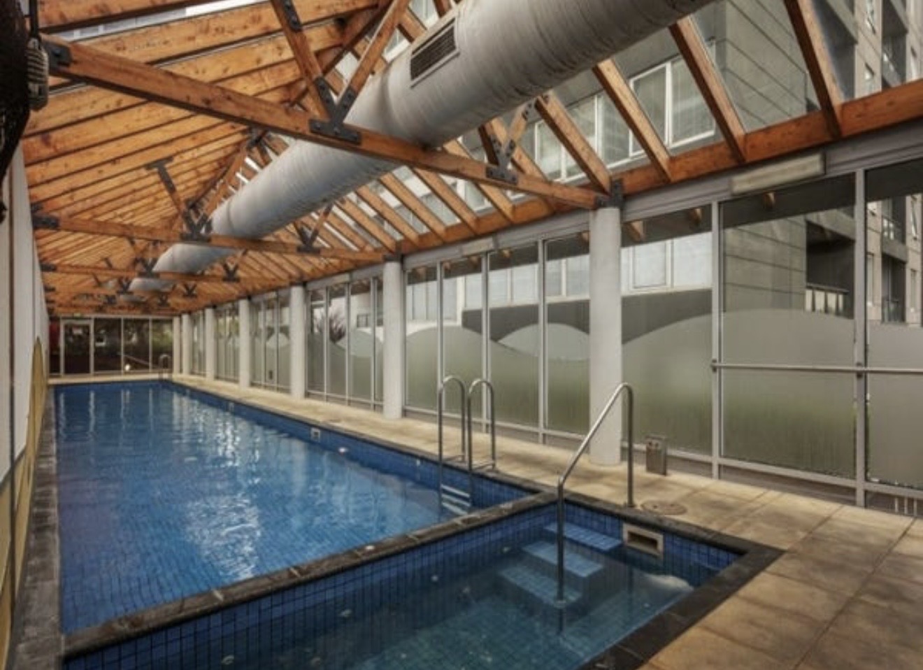 1 room available in a share house, Southbank, VIC
