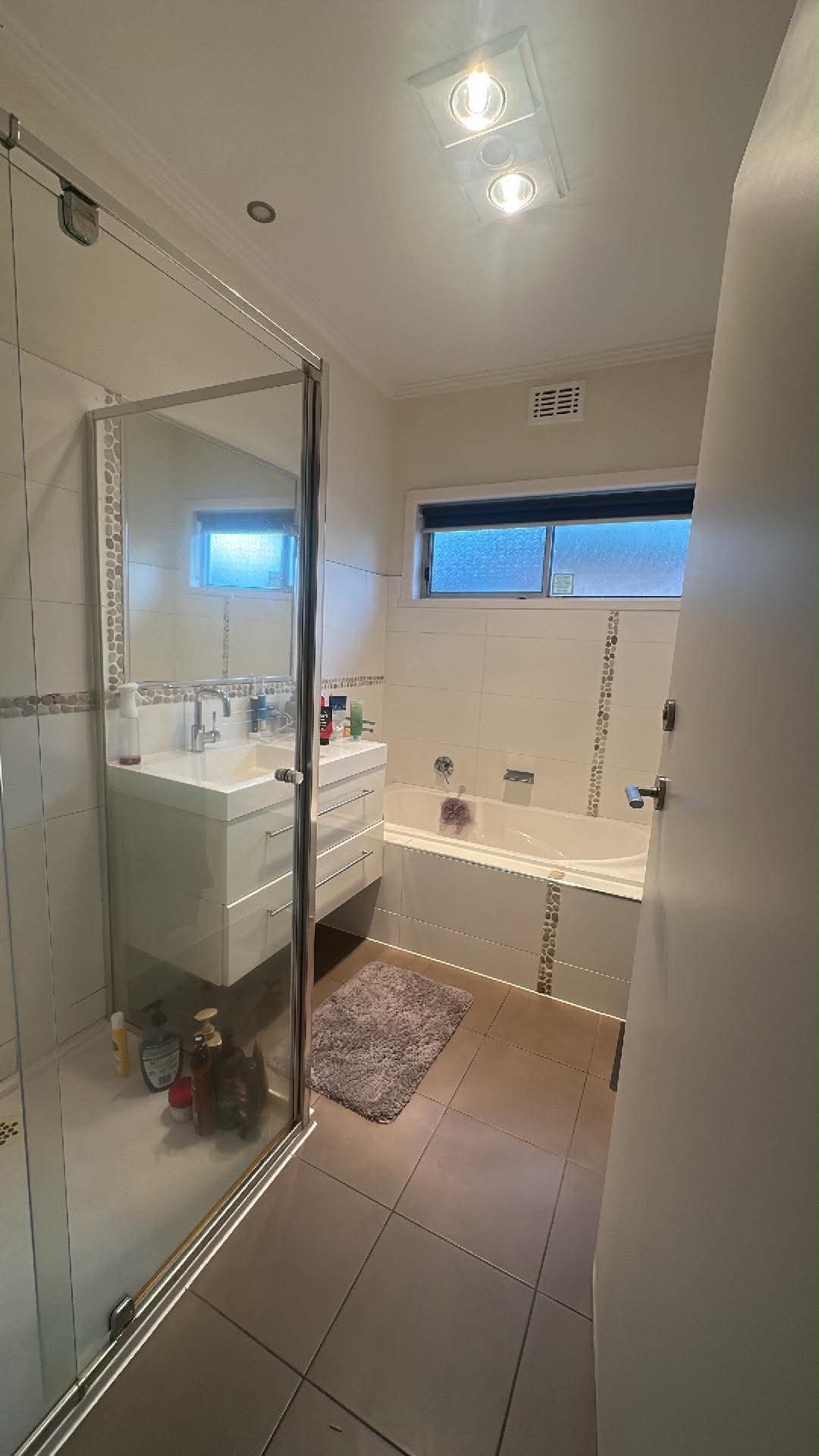 3 rooms in a share house, Glenroy