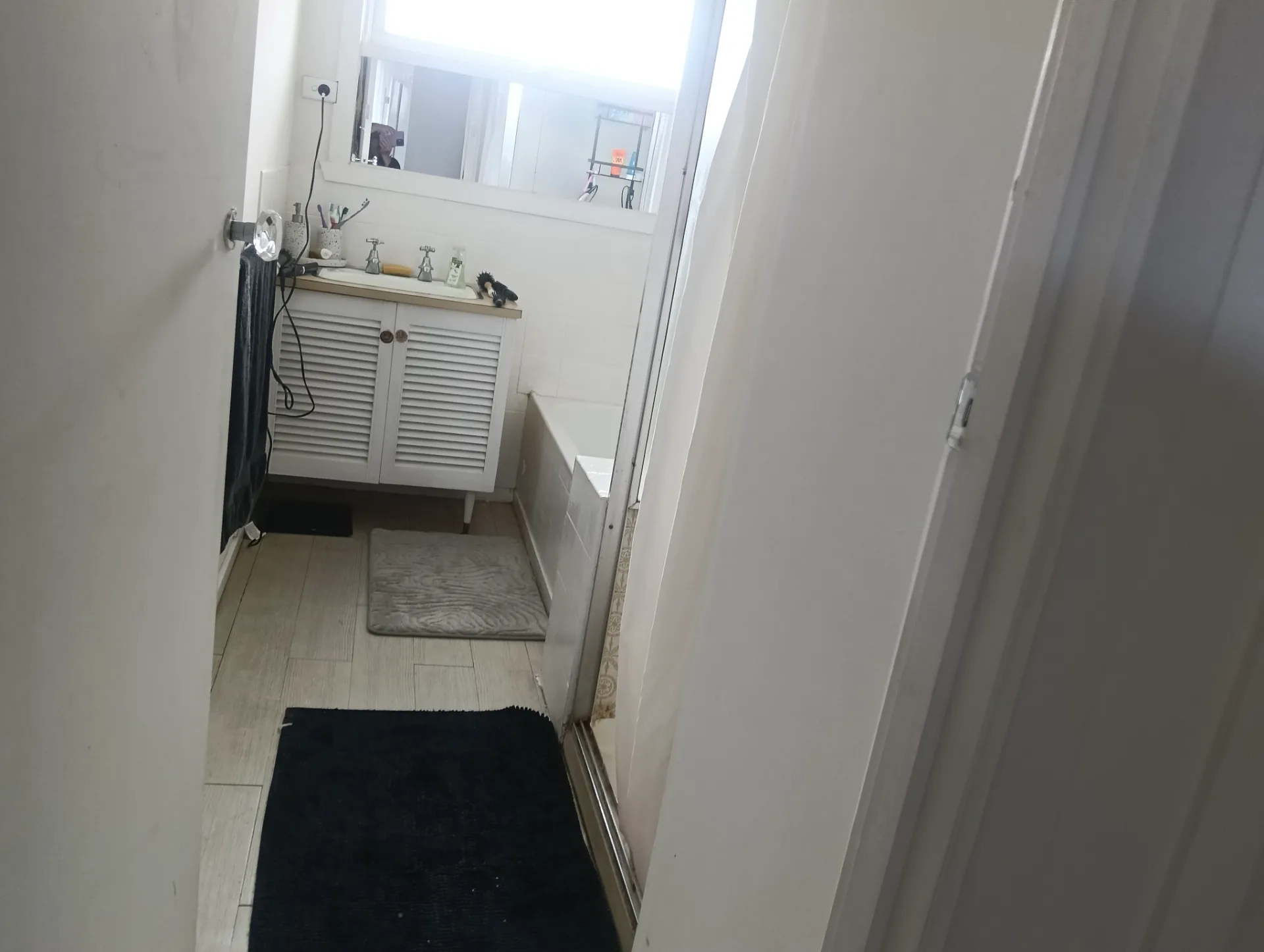 1 room available in a share house, Ardeer, VIC
